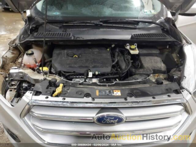 FORD ESCAPE SE, 1FMCU9GD5HUE88781