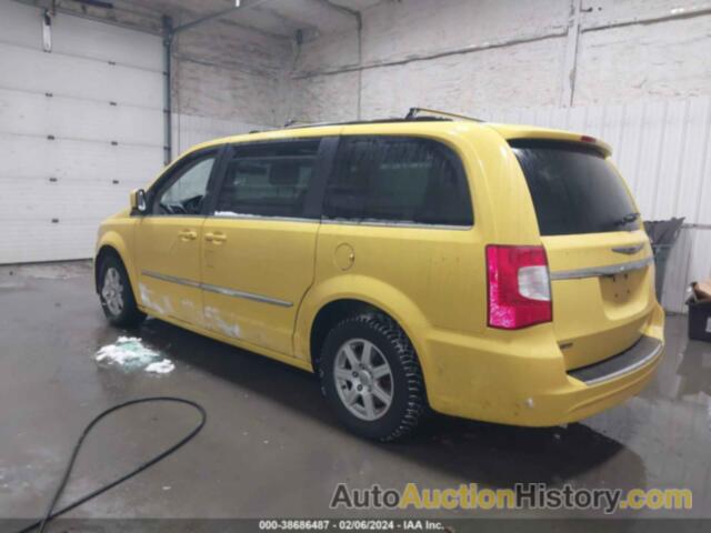 CHRYSLER TOWN AND COUNTRY, 