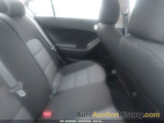 KIA FORTE LX, 3KPFK4A77JE170582