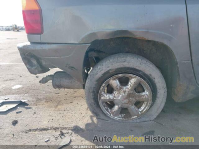 GMC ENVOY XL SLT, 1GKET16MX56206528