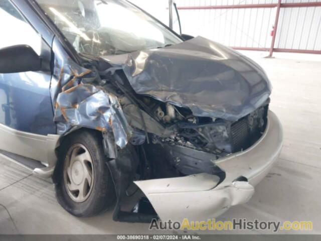 TOYOTA SIENNA XLE, 4T3ZF13C1XU111583