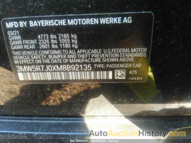 BMW 330XI, 3MW5R7J0XM8B92135