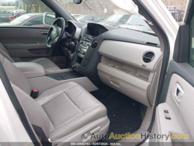 HONDA PILOT TOURING, 5FNYF4H98EB031520