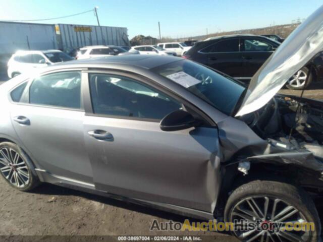 KIA FORTE GT, 3KPF44AC3NE469886