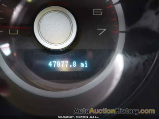 FORD SHELBY GT500, 1ZVBP8JS8A5135120