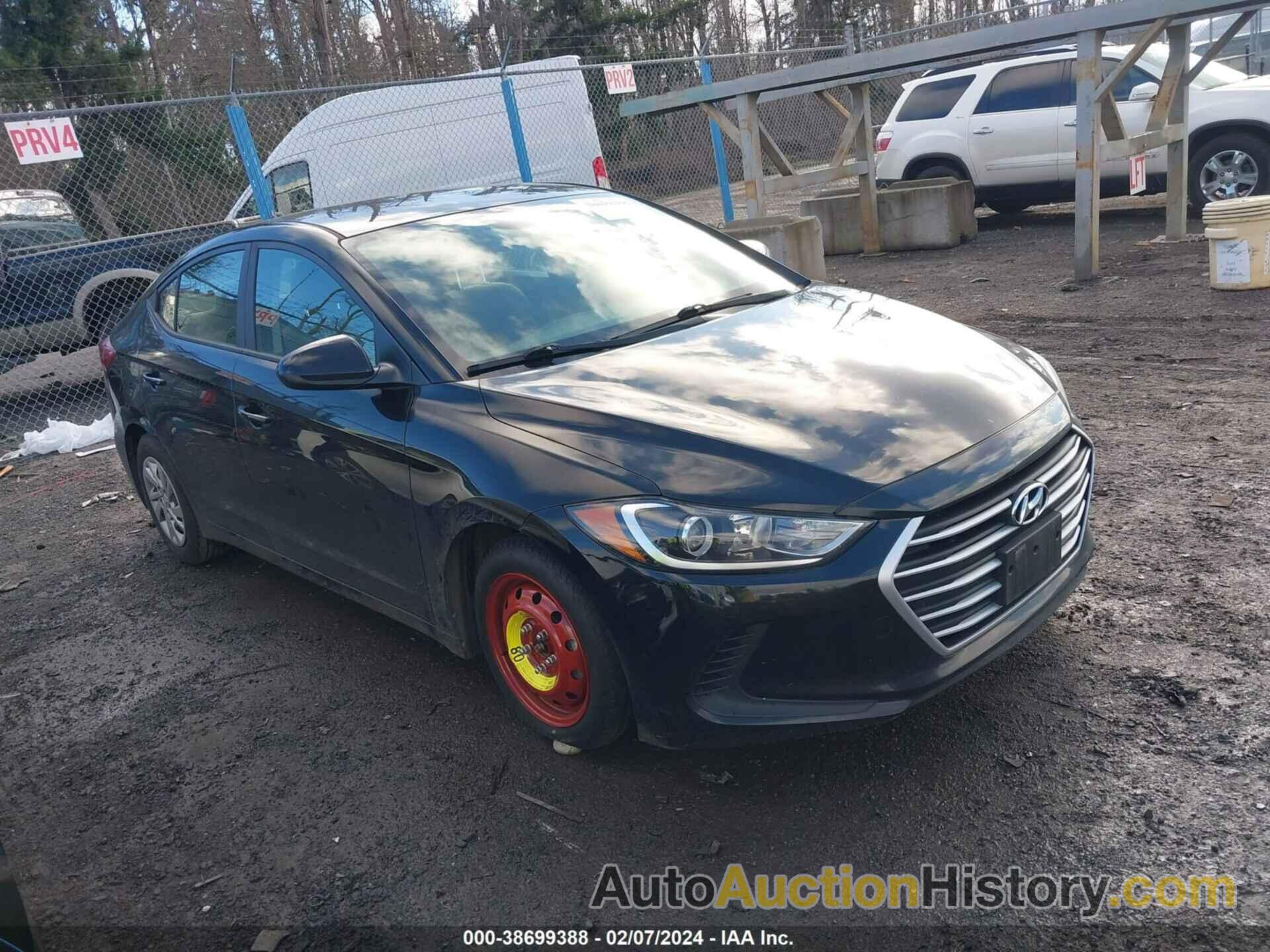 HYUNDAI ELANTRA SE, KMHD74LF5HU303330