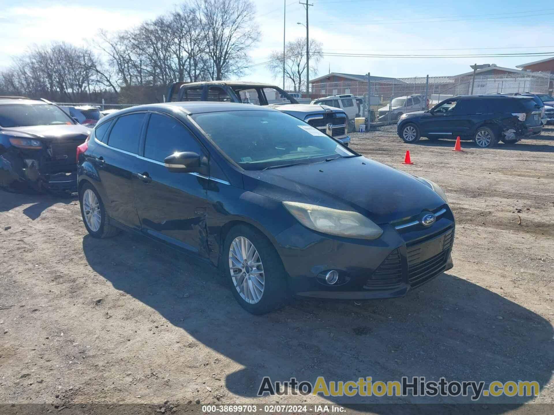 FORD FOCUS TITANIUM, 1FADP3N22EL423070