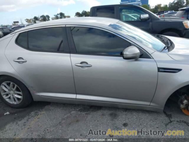 KIA OPTIMA LX, KNAGM4A74C5273310