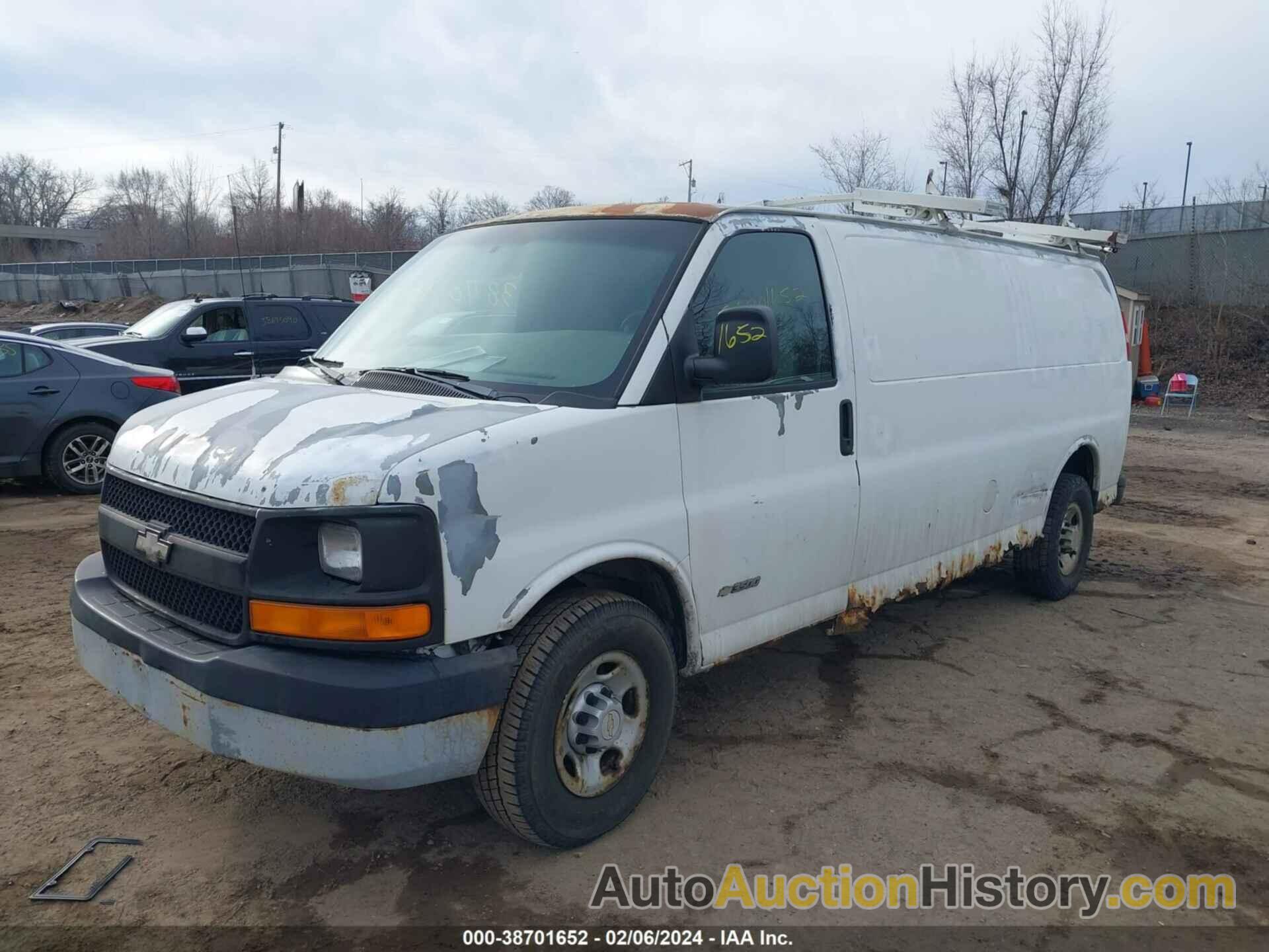 CHEVROLET EXPRESS, 1GCHG39VX51216972