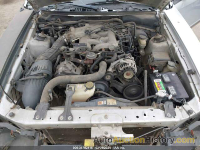FORD MUSTANG DELUXE/PREMIUM/STANDARD, 1FAFP40432F224885