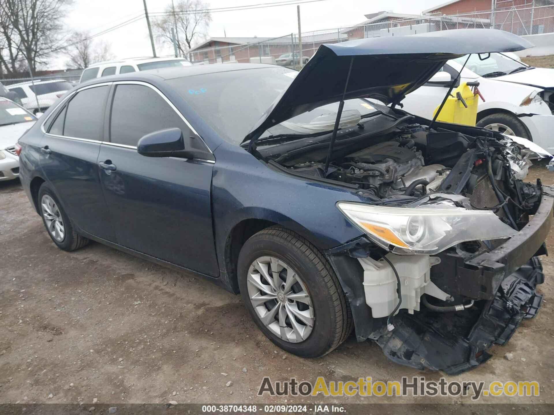TOYOTA CAMRY LE, 4T4BF1FK0GR523724