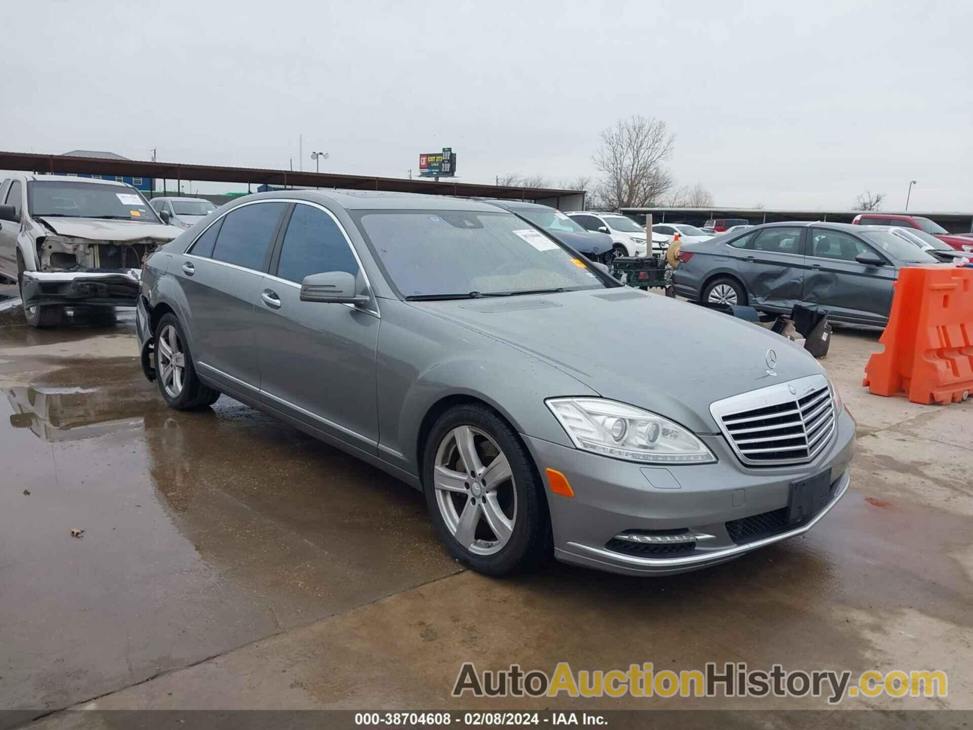 MERCEDES-BENZ S 550 4MATIC, WDDNG8GB7BA370243