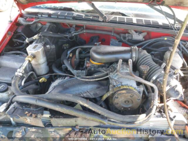 CHEVROLET S TRUCK S10, 1GCDT19W828223445