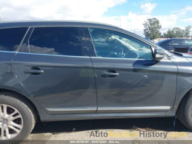 VOLVO XC60 T5 PREMIER, YV426MDB8F2587696