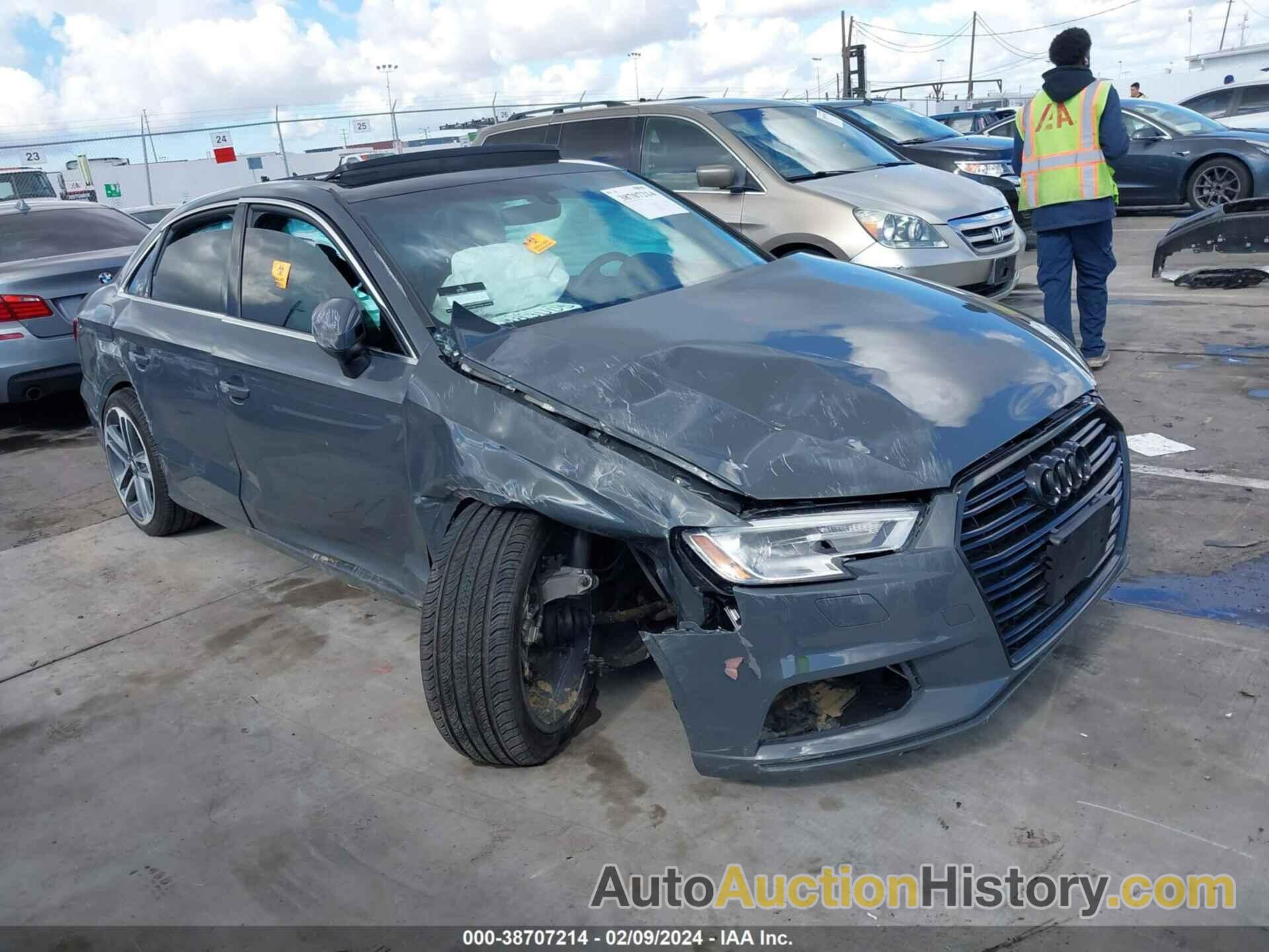 AUDI A3, WAUAUGFFXK1016021