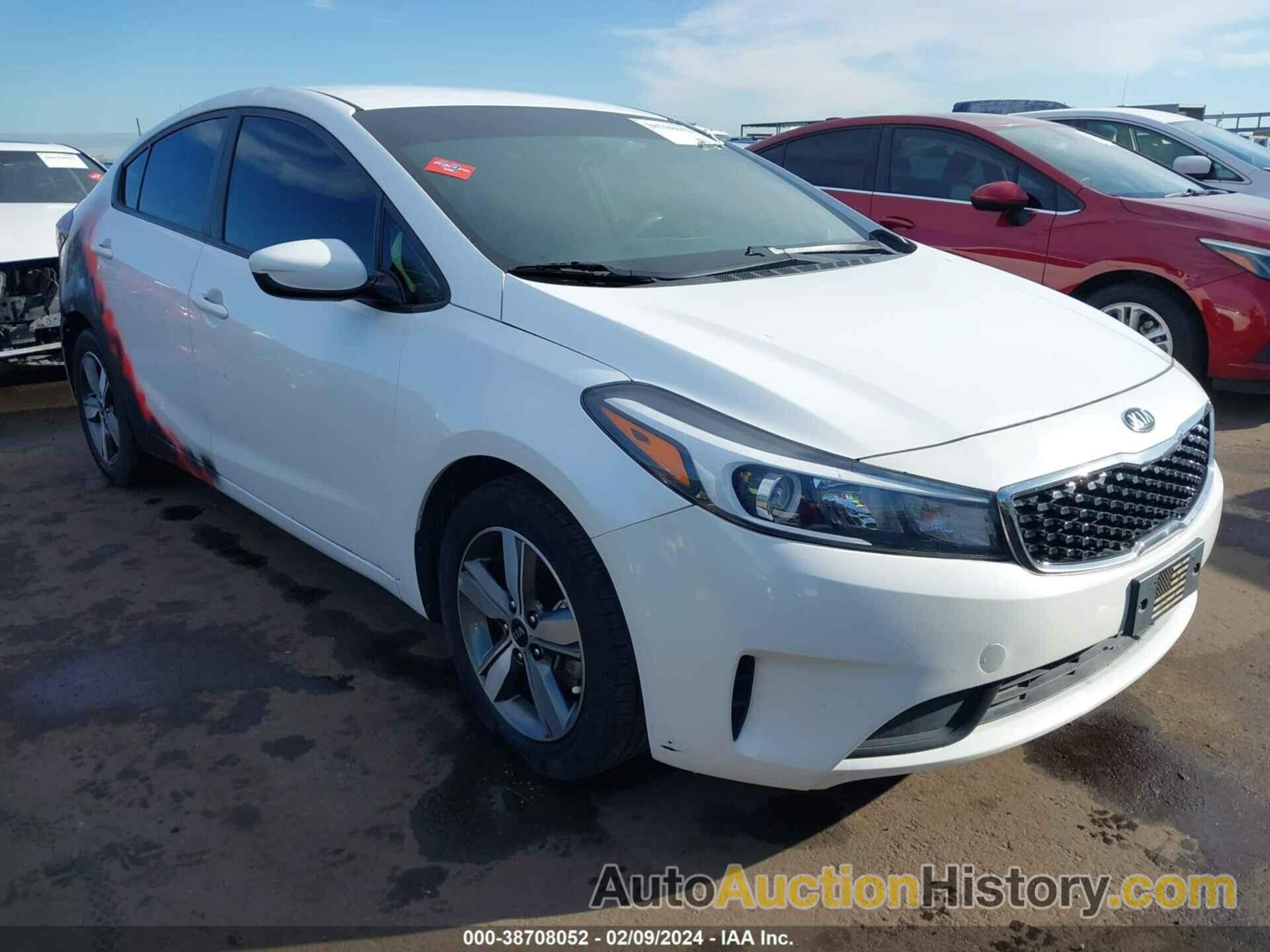 KIA FORTE LX, 3KPFL4A71JE239554