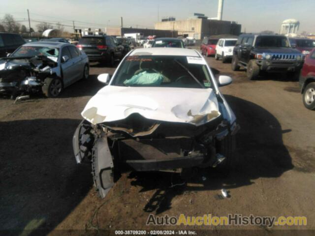 HYUNDAI ELANTRA SEL, 5NPD84LF0JH281013