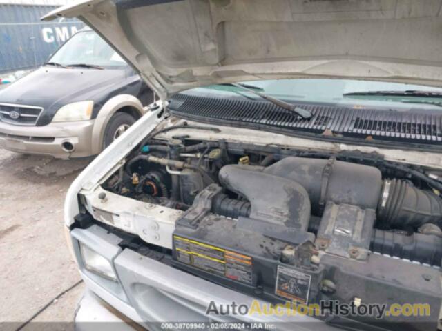 FORD SUPER CLUB WAGON XL/XLT, 1FBSS31L8WHB55987