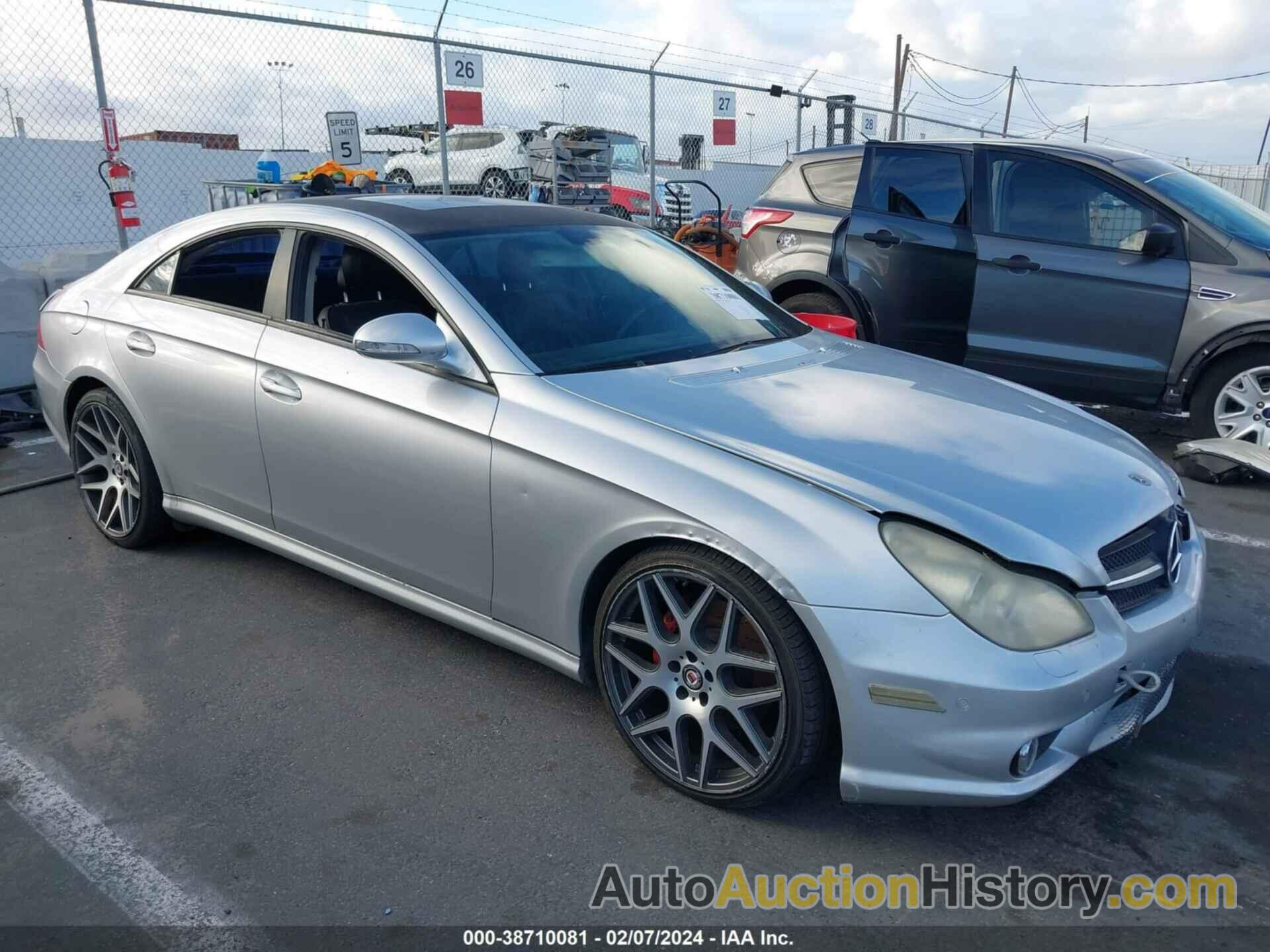 MERCEDES-BENZ CLS 500, WDDDJ75X46A048039