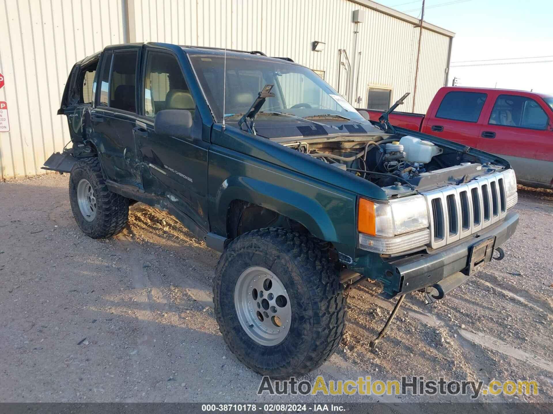 JEEP GRAND CHEROKEE LAREDO, 1J4GZ58S8WC157414