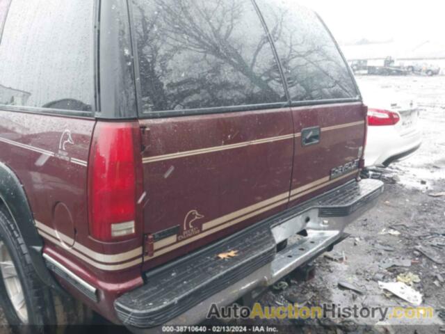 CHEVROLET TAHOE LS, 1GNEK13R1XJ501961