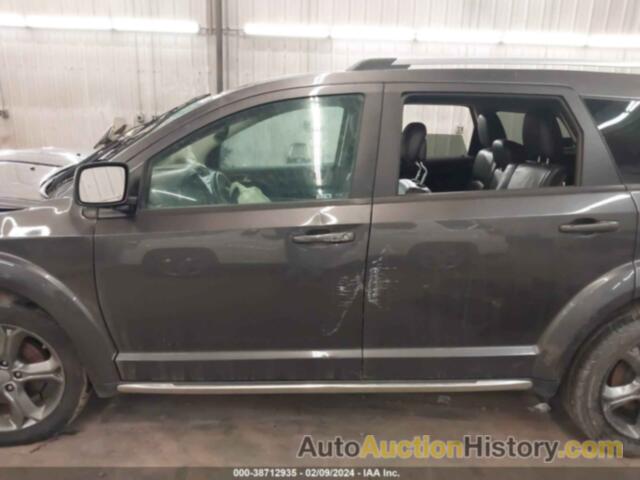 DODGE JOURNEY CROSSROAD PLUS, 3C4PDDGG5GT227856