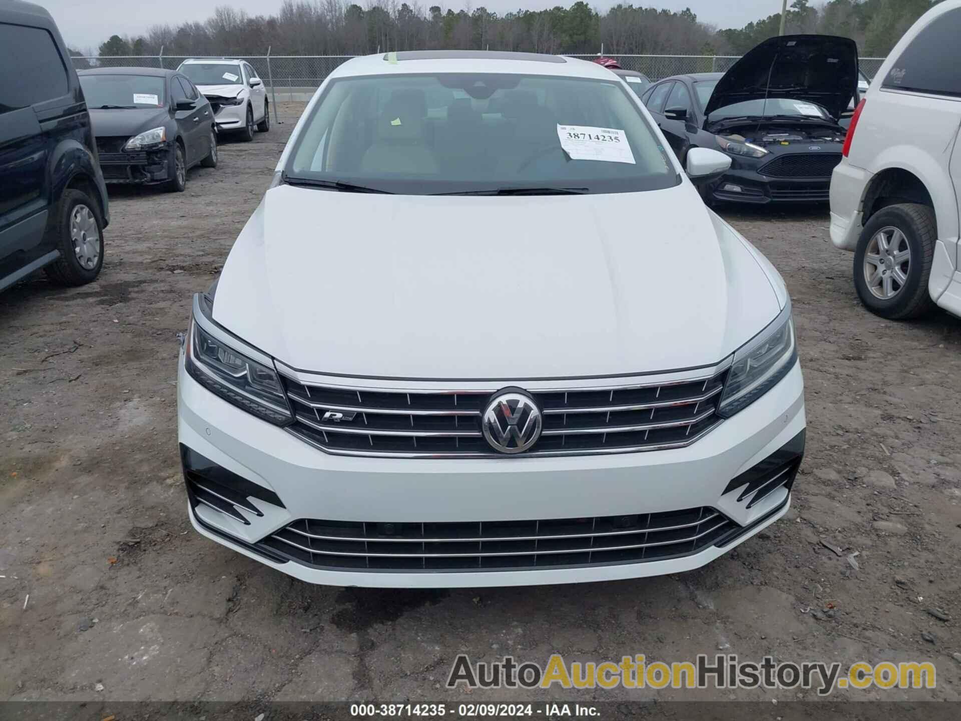 VOLKSWAGEN PASSAT SE R-LINE, 1VWMA7A33KC004171