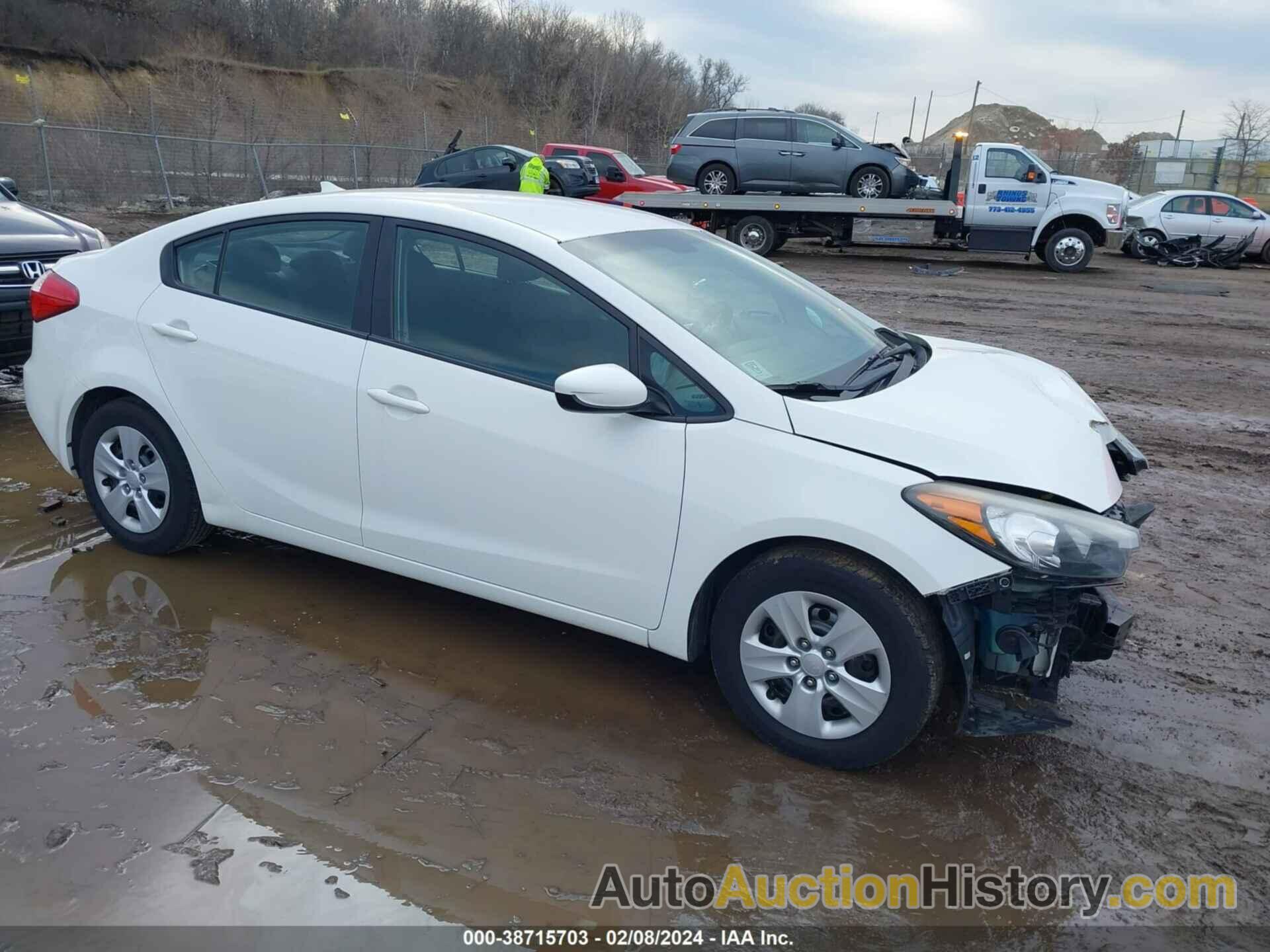 KIA FORTE LX, KNAFK4A63G5464473