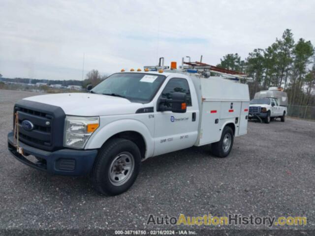 FORD F-350 CHASSIS XL, 1FDRF3E6XFEB25700