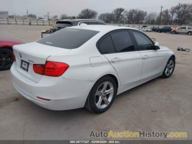 BMW 328 I, WBA3A5G5XDNP26835