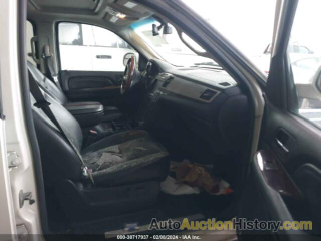 CADILLAC ESCALADE ESV STANDARD, 1GYFK66818R105099