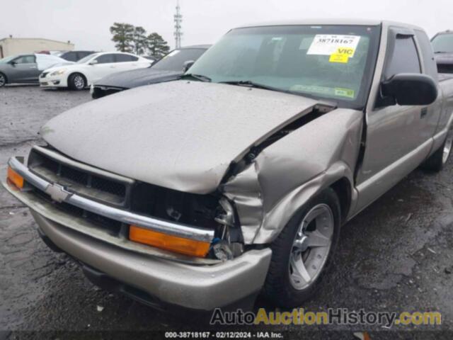 CHEVROLET S-10 LS, 1GCCS19W128180825