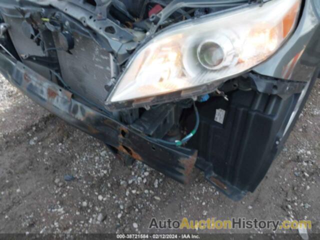 TOYOTA SIENNA LE V6, 5TDKK3DC1BS056070