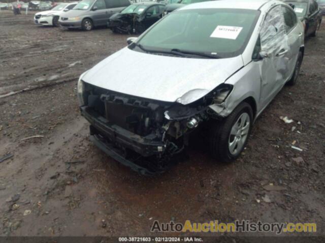 KIA FORTE LX, 3KPFK4A76HE121013