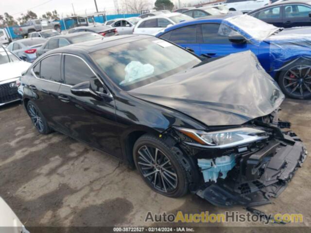 LEXUS ES 300H, 58ADA1C13PU027158