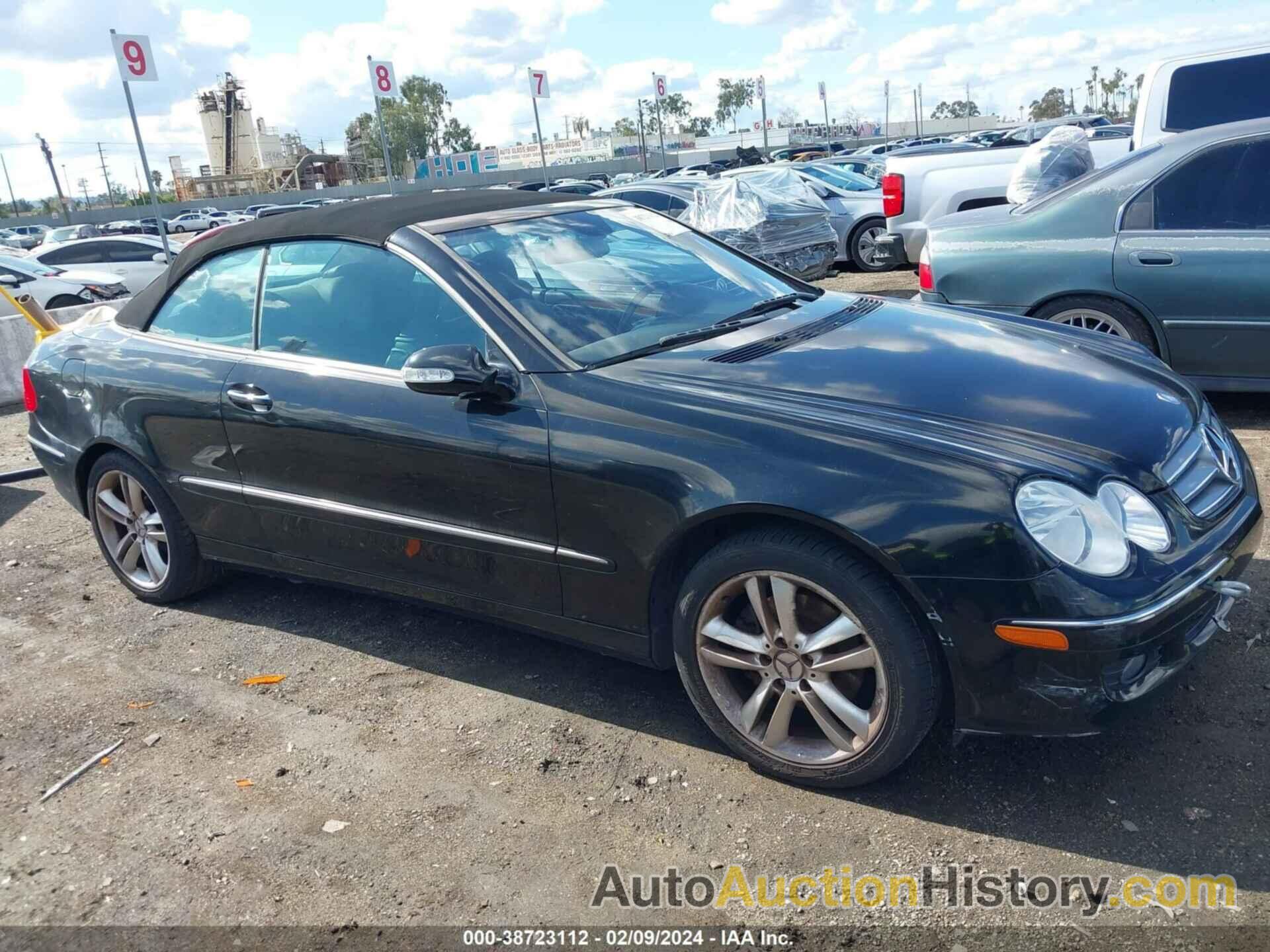 MERCEDES-BENZ CLK 350, WDBTK56F46T074088