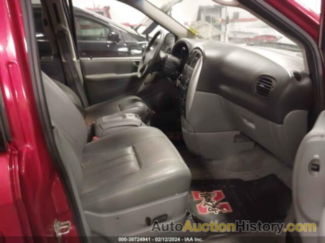 CHRYSLER TOWN AND COUNTRY, 2A4GP54277R296981