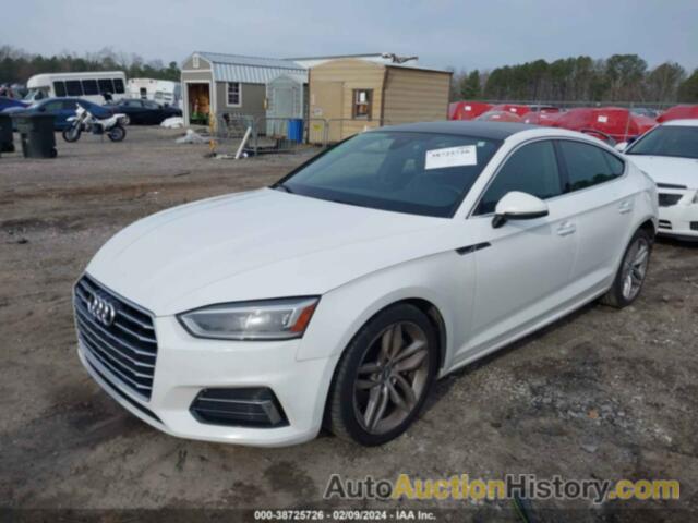 AUDI A5 45 PREMIUM, WAUANCF55KA060294