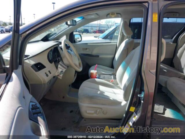 TOYOTA SIENNA LE V6 8 PASSENGER, 5TDKK3DC9DS333678