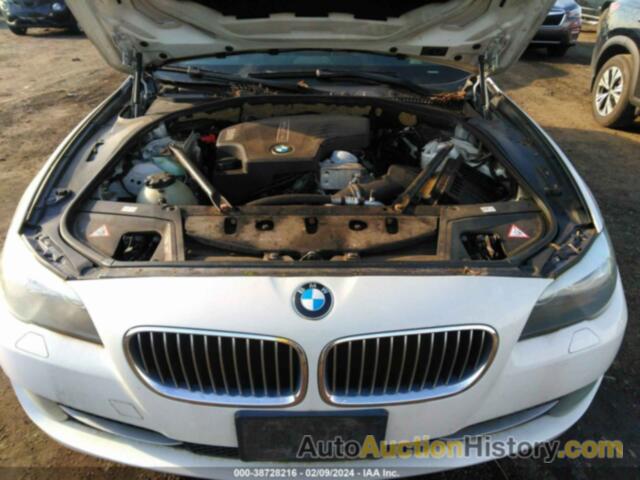 BMW 528 XI, WBAXH5C54DDW13908