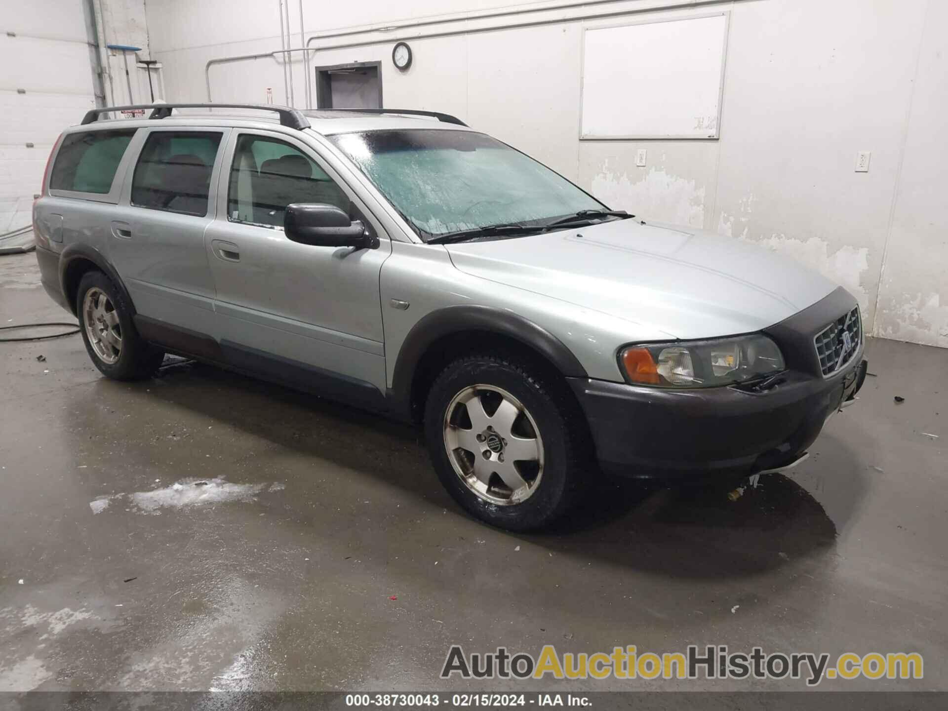 VOLVO XC70 2.5T, YV1SZ59H641138611