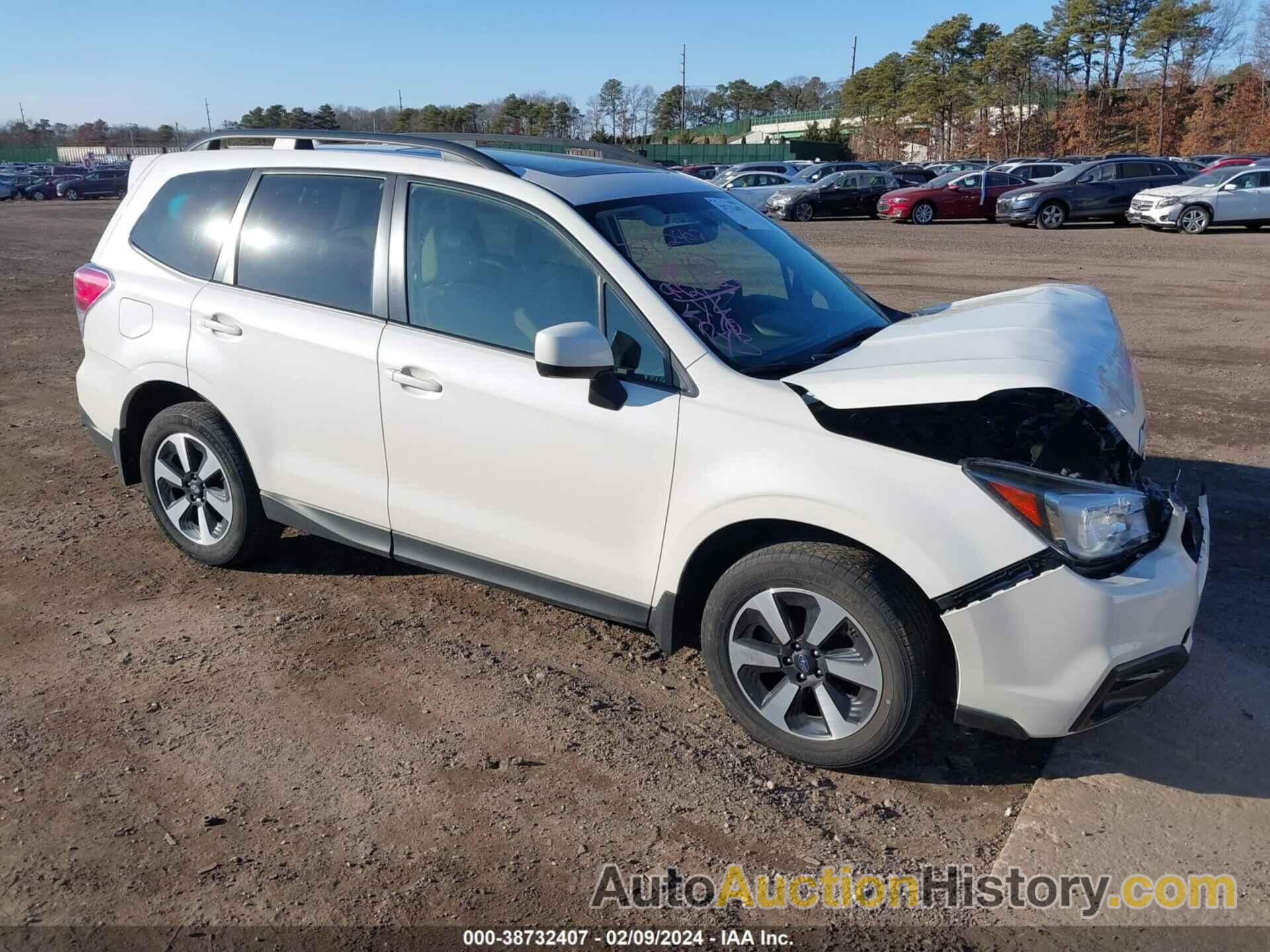 SUBARU FORESTER 2.5I PREMIUM, JF2SJAGC7JH561344