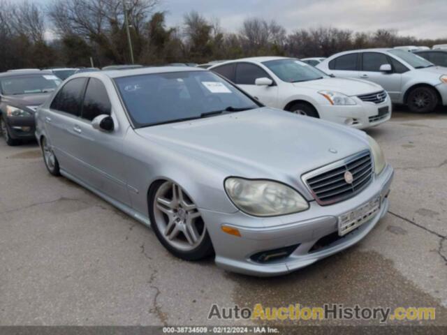 MERCEDES-BENZ S 500, WDBNG75J26A480345