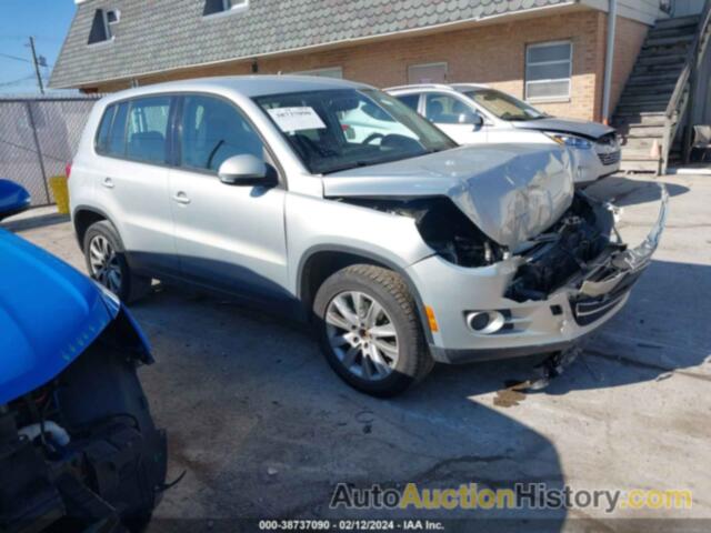 VOLKSWAGEN TIGUAN S, WVGAV7AX7AW511225