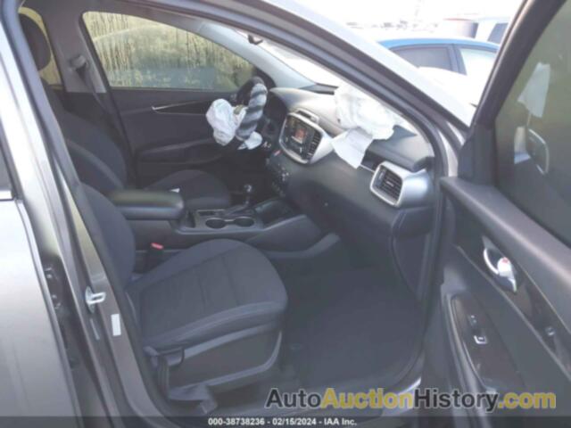 KIA SORENTO 2.4L LX, 5XYPG4A38GG140697