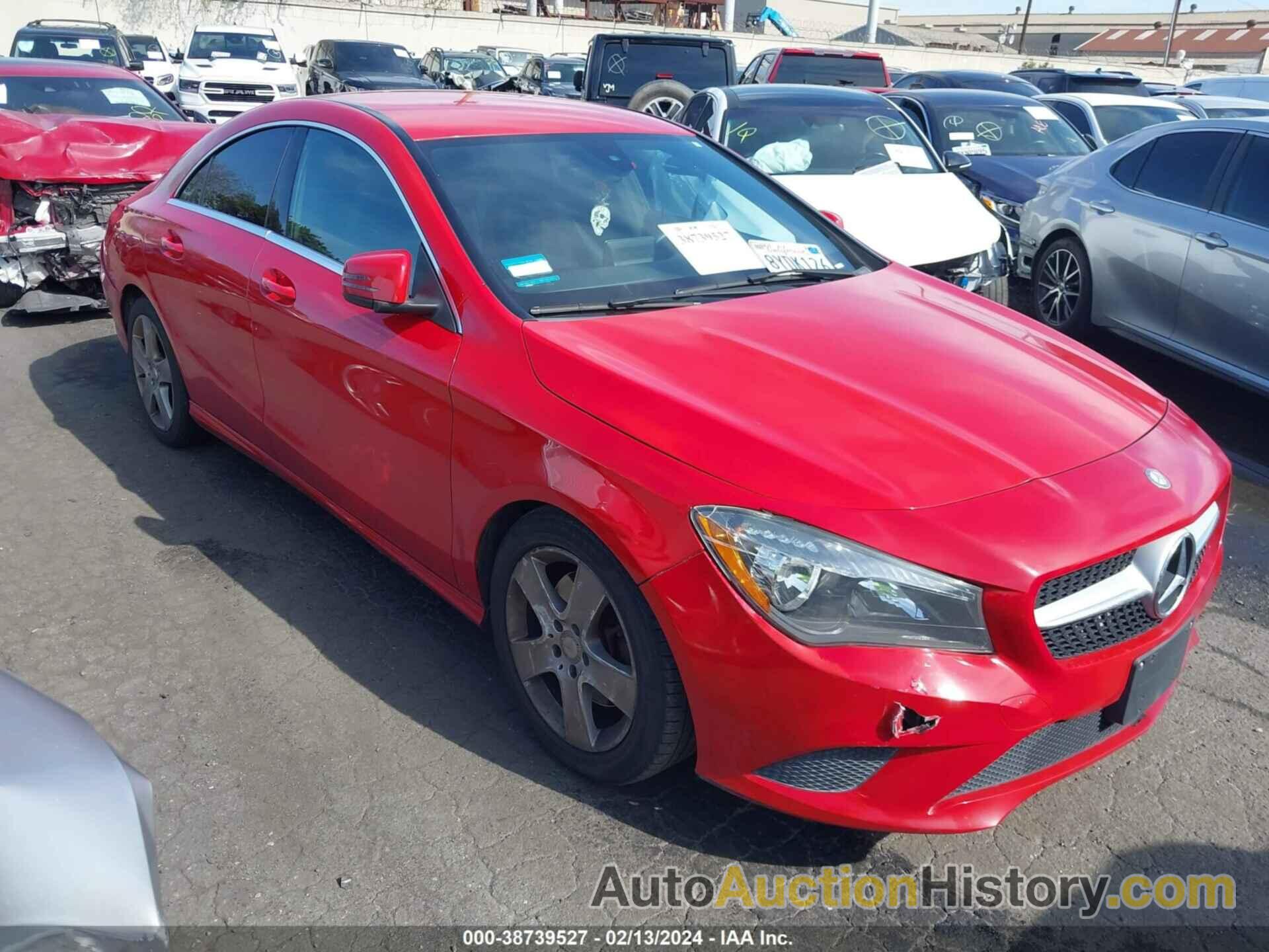 MERCEDES-BENZ CLA 250, WDDSJ4EB9FN215739