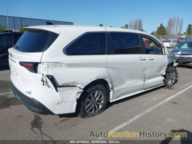 TOYOTA SIENNA LE, 5TDKRKEC2NS076210