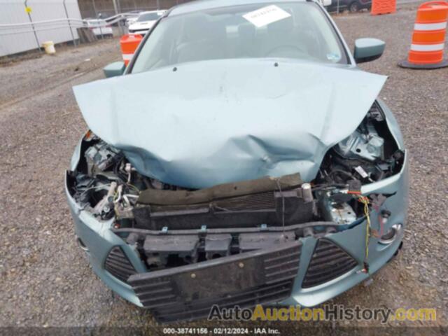 FORD FOCUS SE, 1FAHP3F2XCL220327