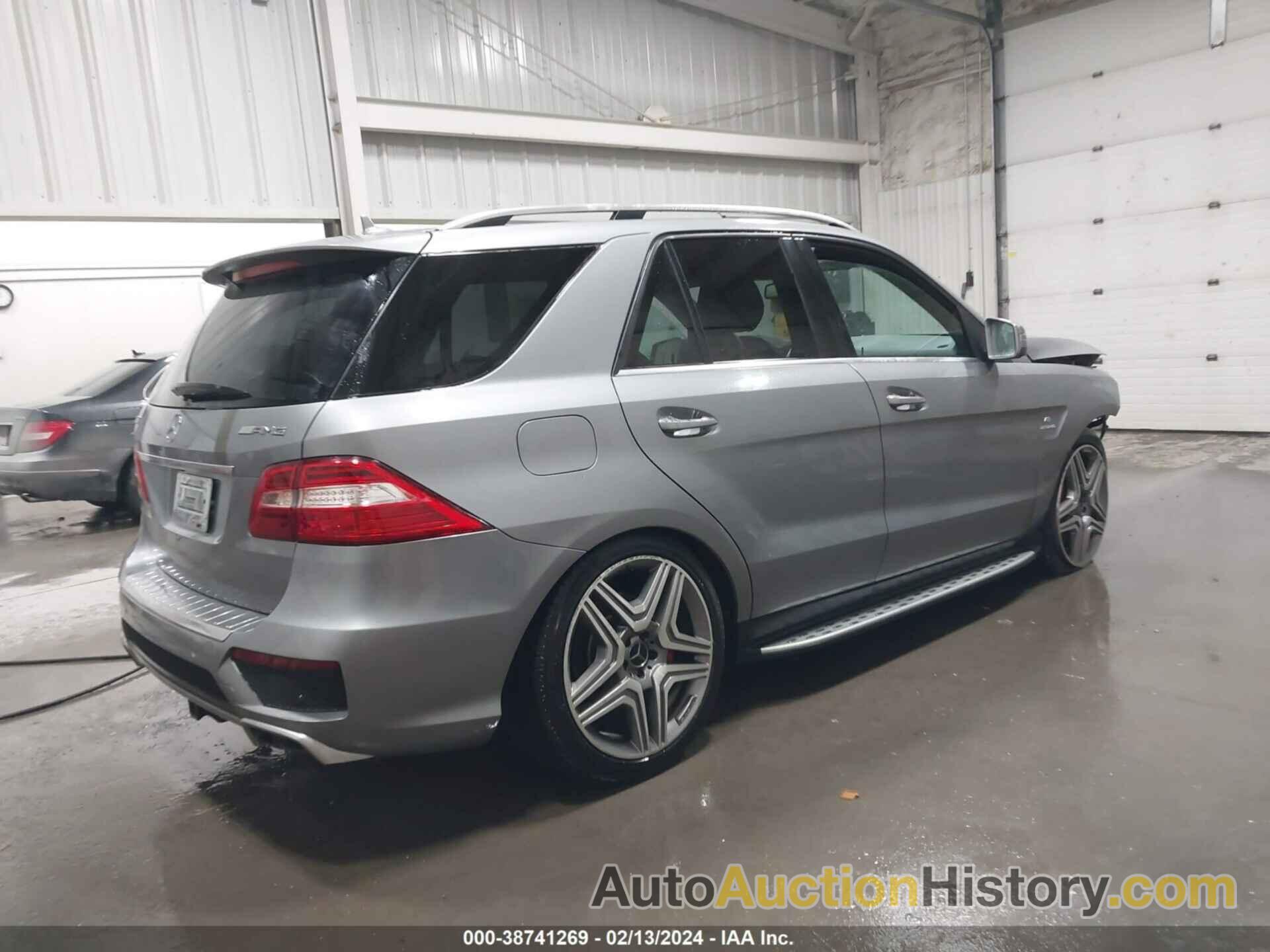 MERCEDES-BENZ ML 63 AMG 4MATIC, 4JGDA7EB5CA066247