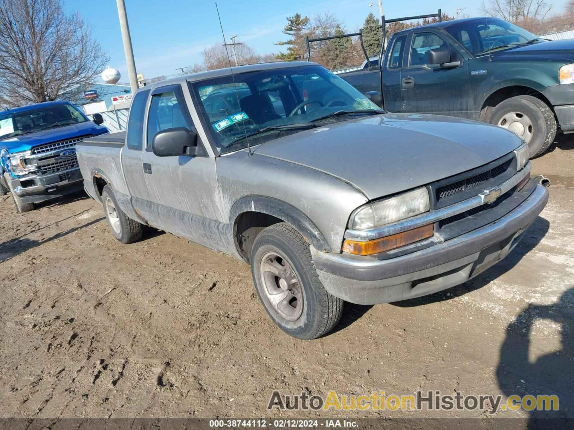 CHEVROLET S-10 LS, 1GCCS19W918210488